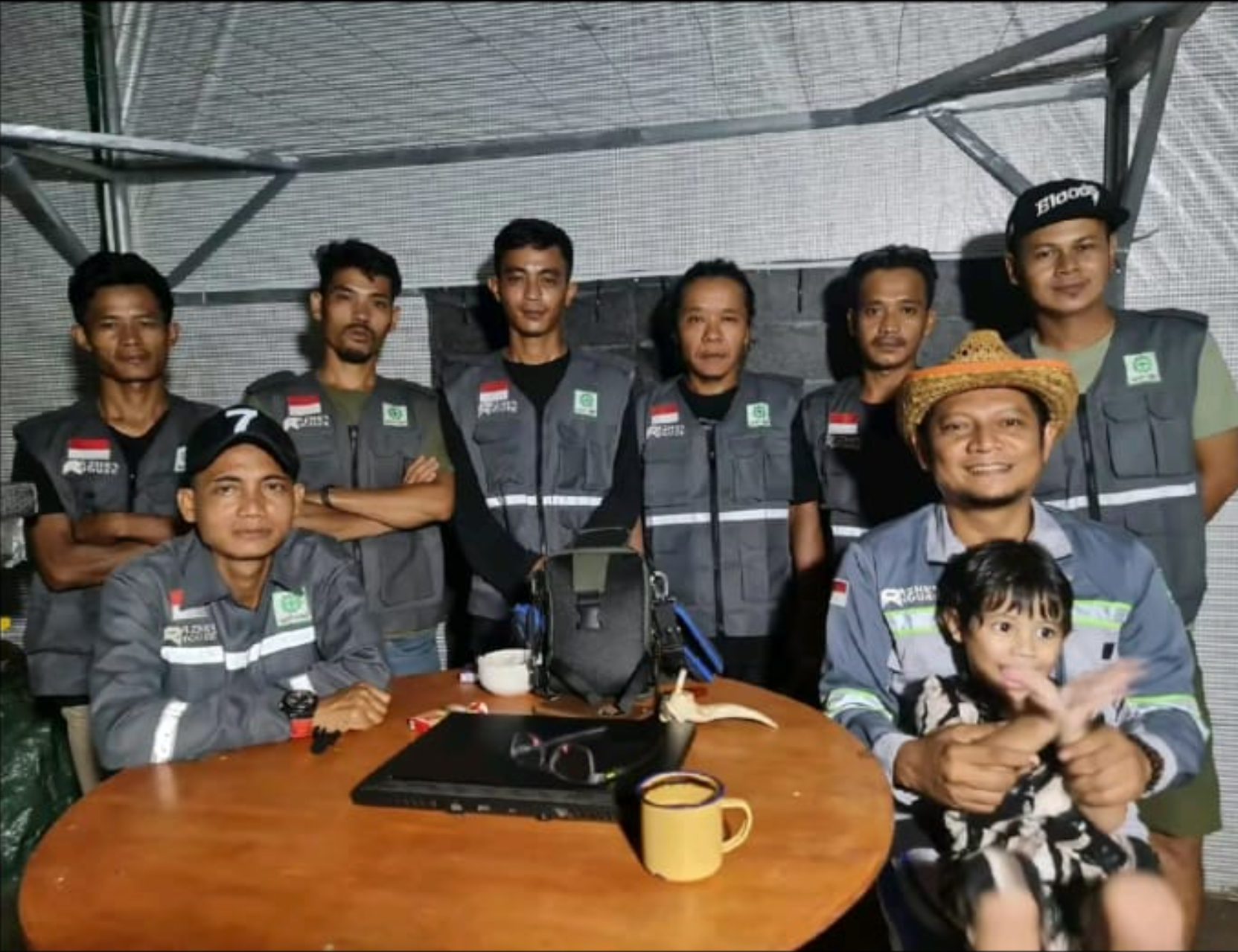 Field Team Maharaja Mahmud Maghribi